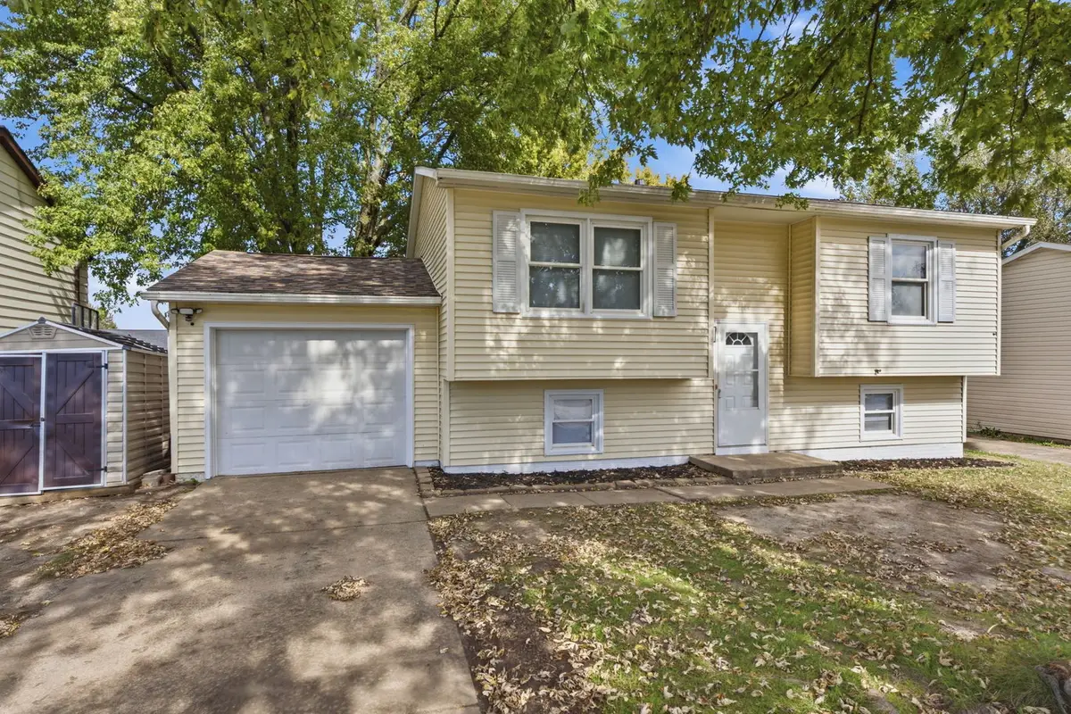 2110 W 58th Street, Davenport, IA 52806 - #1