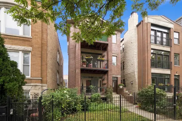 2710 W Thomas Street #2, Chicago, IL 60622