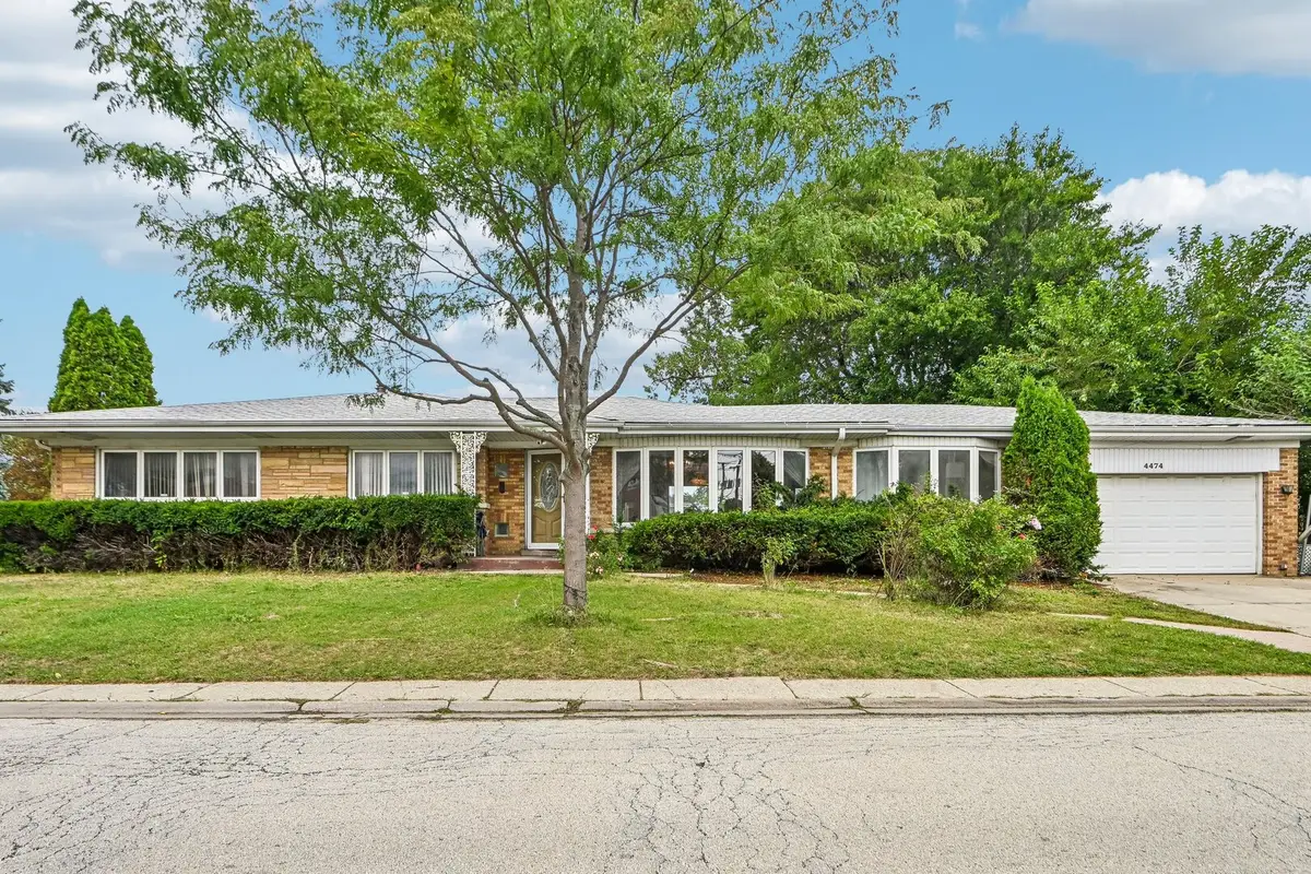 4474 W Chase Avenue, Lincolnwood, IL 60712 - #1