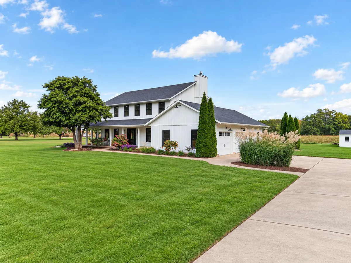 3104 E 1888th Road, Ottawa, IL 61350 - #1