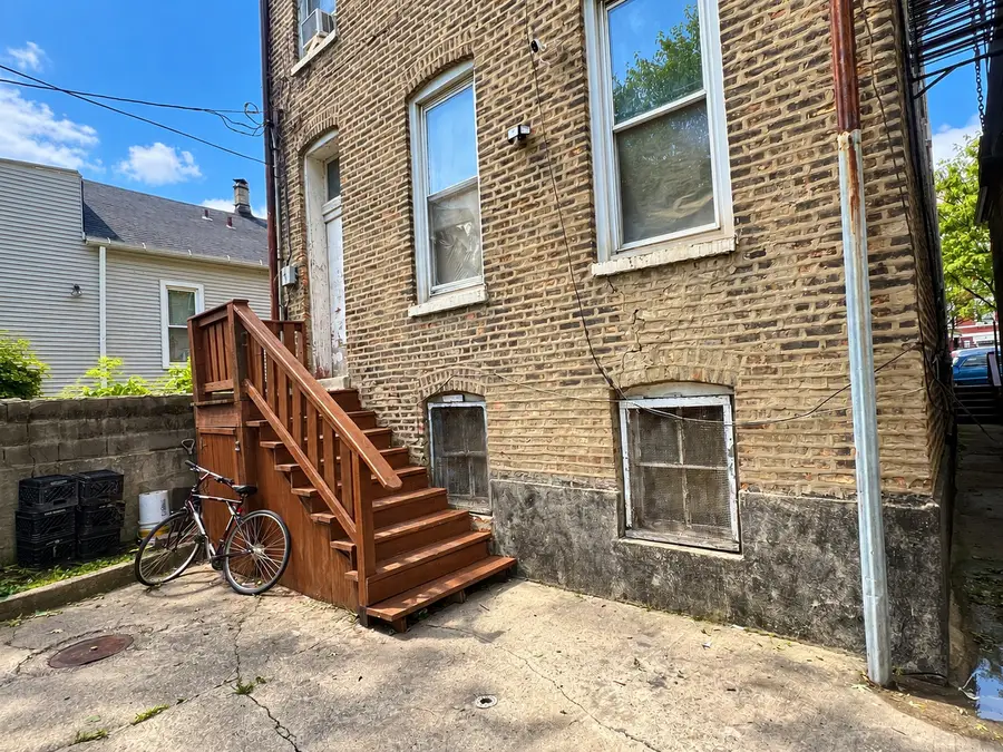 1843 S Laflin Street, Chicago, IL 60608 - #3