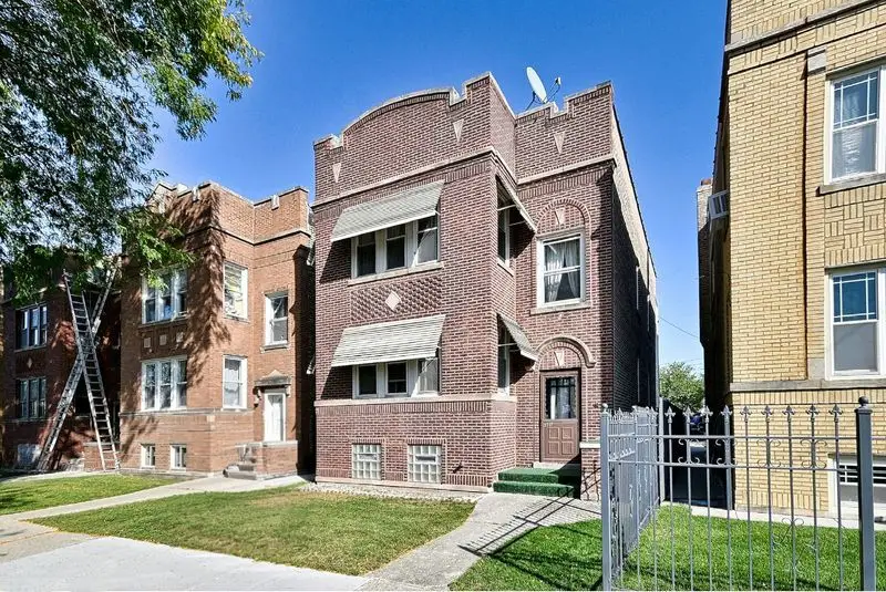 2717 N Kilpatrick Avenue, Chicago, IL 60639 - #2