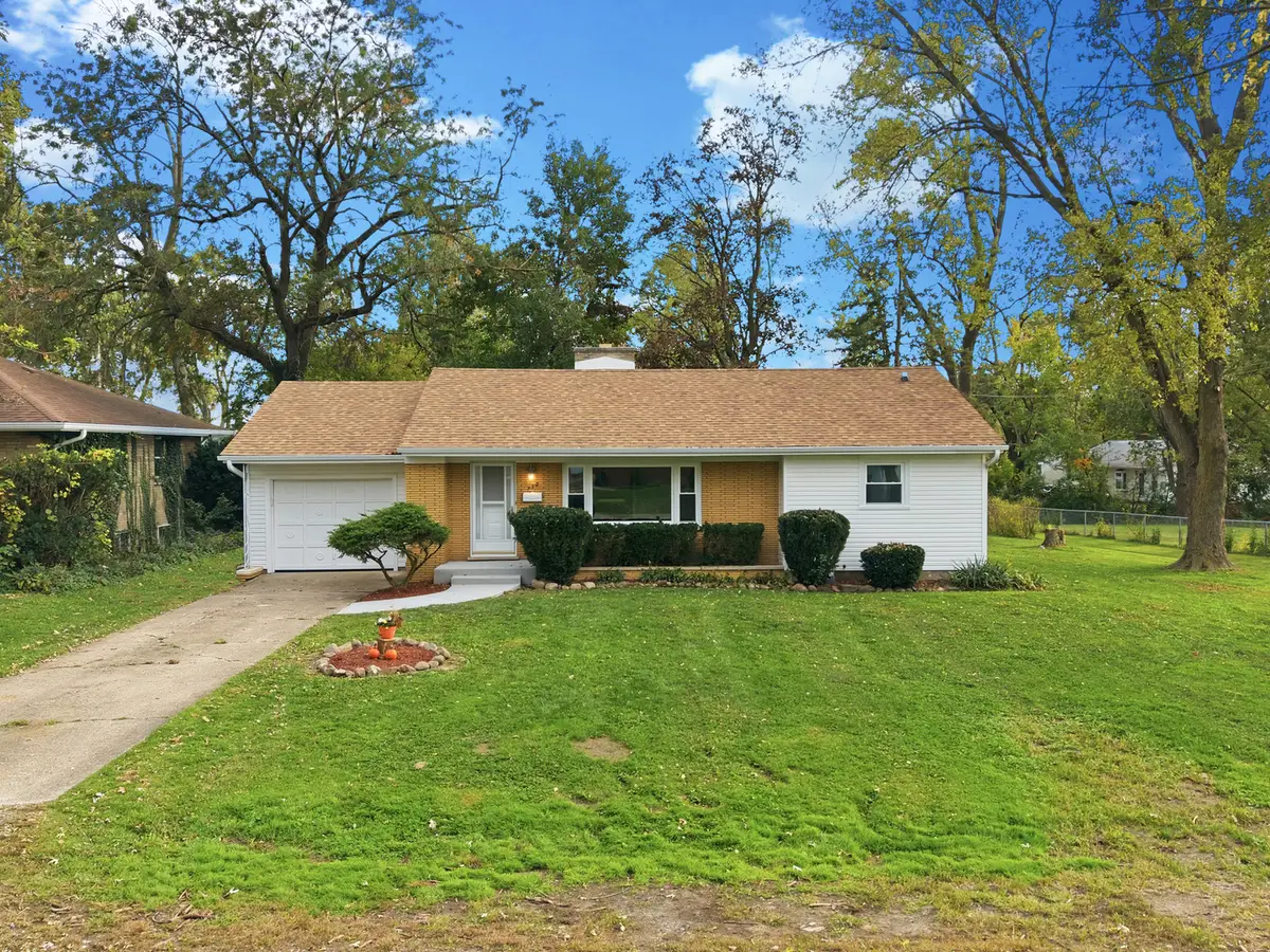 732 1st Street, Crete, IL 60417 - #1