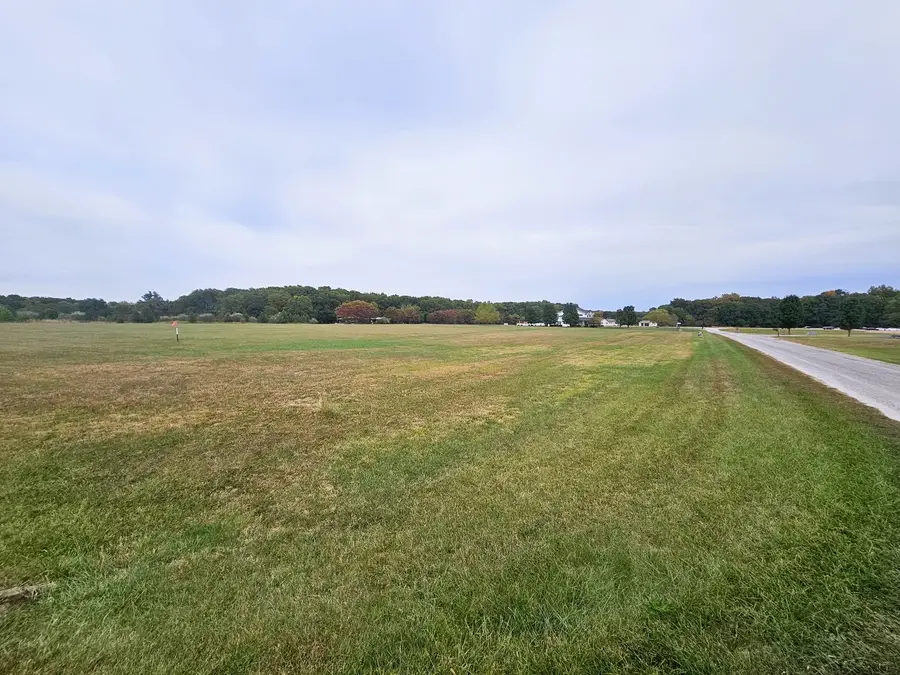 0000 E Holland Drive, Mount Vernon, IL 62864 - #3