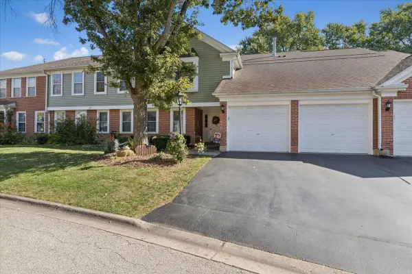 617 Edinburgh Lane #B, Prospect Heights, IL 60070
