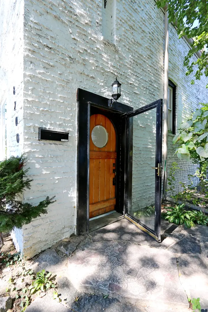 8200 Major Avenue, Morton Grove, IL 60053 - #2