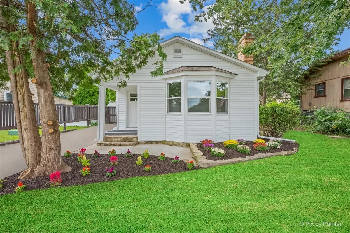 23475 N Summit Drive, Barrington, IL 60010 - #1