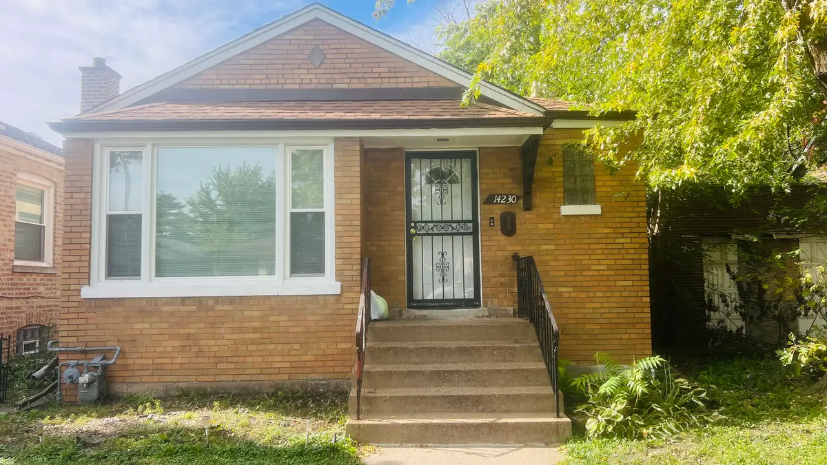 14230 S Wallace Avenue, Riverdale, IL 60827 - #1