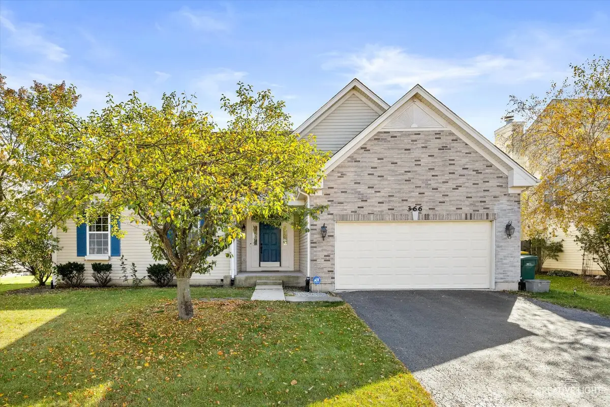 366 Chautauqua Lane, Sycamore, IL 60178 - #1