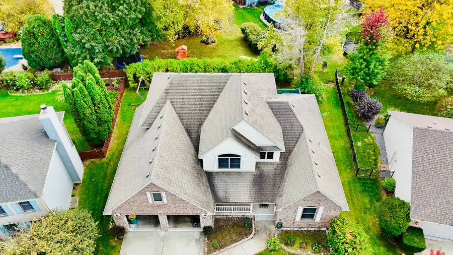 1222 Bristol Drive W, Sycamore, IL 60178 - #3