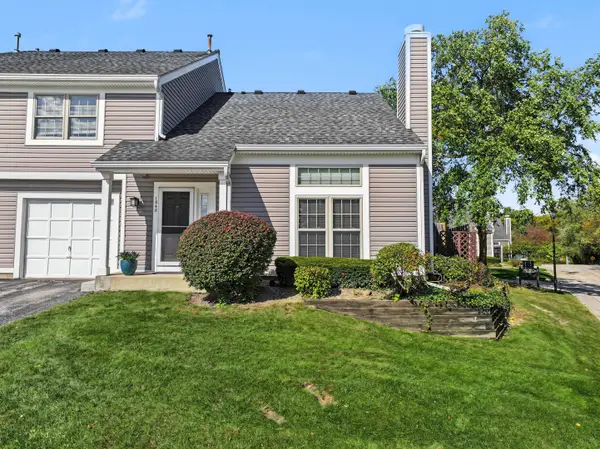 1348 N Knollwood Drive, Palatine, IL 60067
