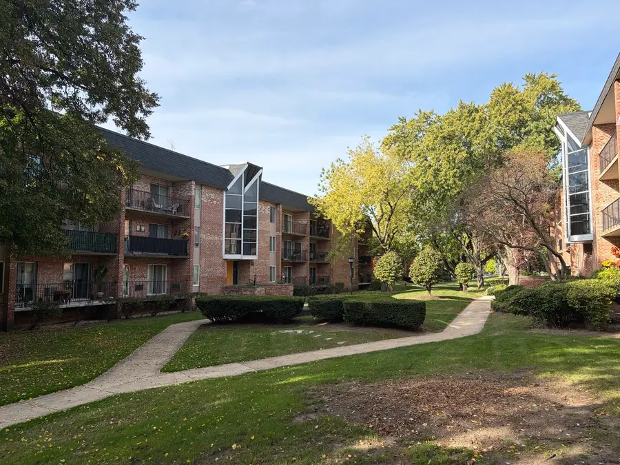 1001 N Mill Street #307, Naperville, IL 60563 - #2