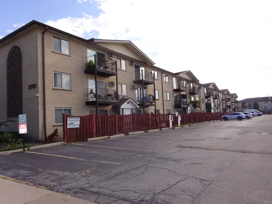 8701 W Foster Avenue #209, Chicago, IL 60656 - #2