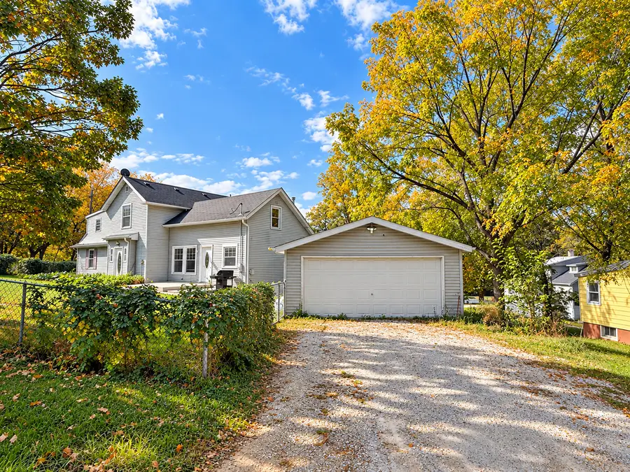 34W442 Lincoln Street, Saint Charles, IL 60174 - #2