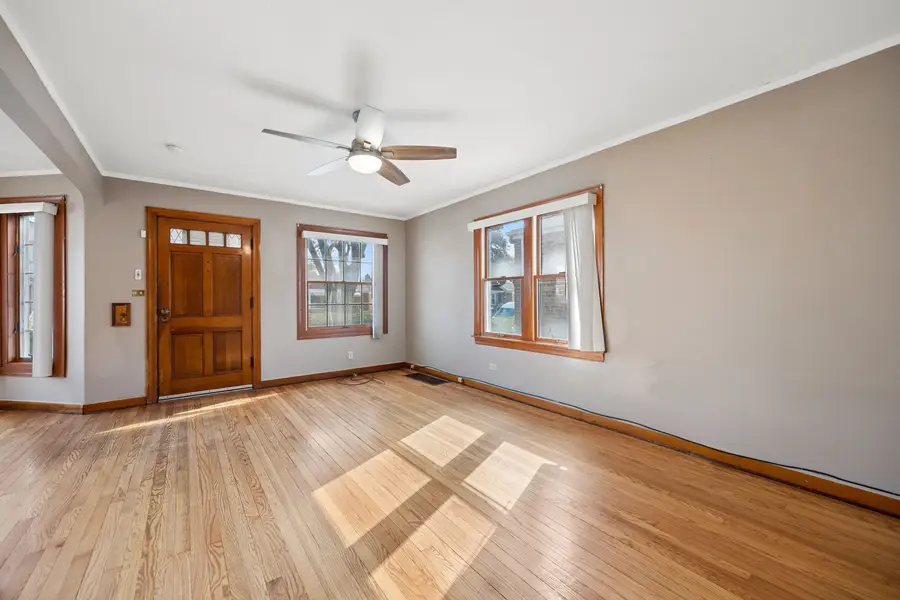 2952 N Nordica Avenue, Chicago, IL 60634 - #3