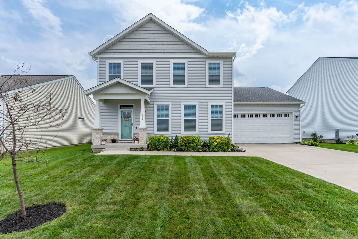 610 17th Avenue, Silvis, IL 61282 - #1