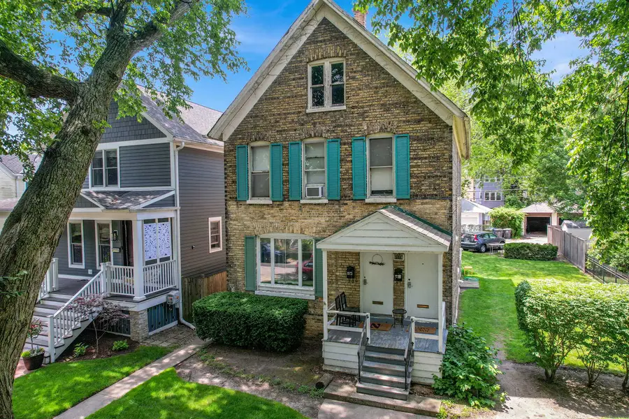 2018 Pratt Court, Evanston, IL 60201 - #2