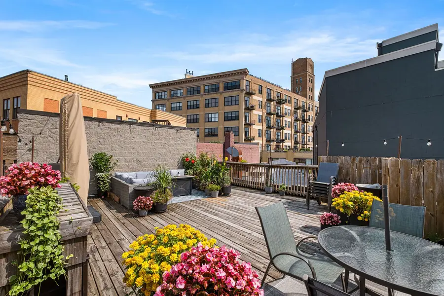3250 N Lincoln Avenue #C, Chicago, IL 60657 - #2