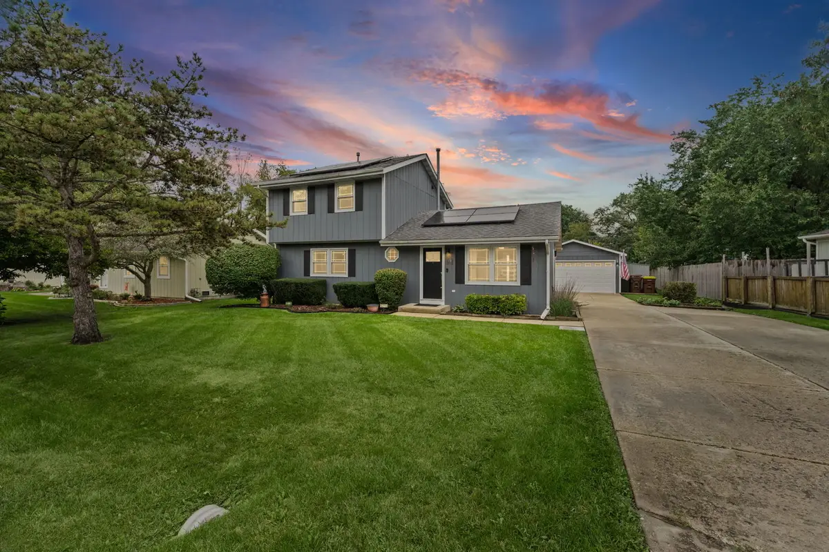 5216 Palm Street, McHenry, IL 60051 - #1