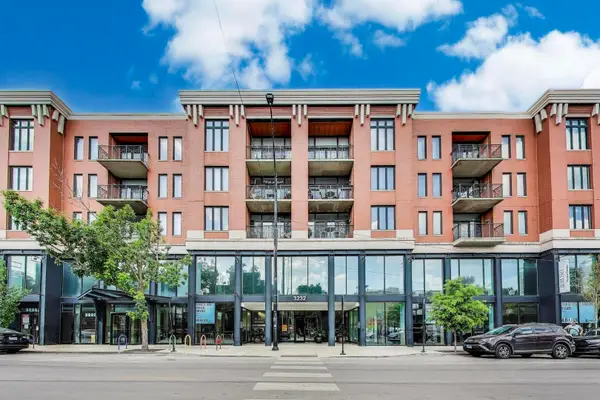 3232 N Halsted Street #D804, Chicago, IL 60657