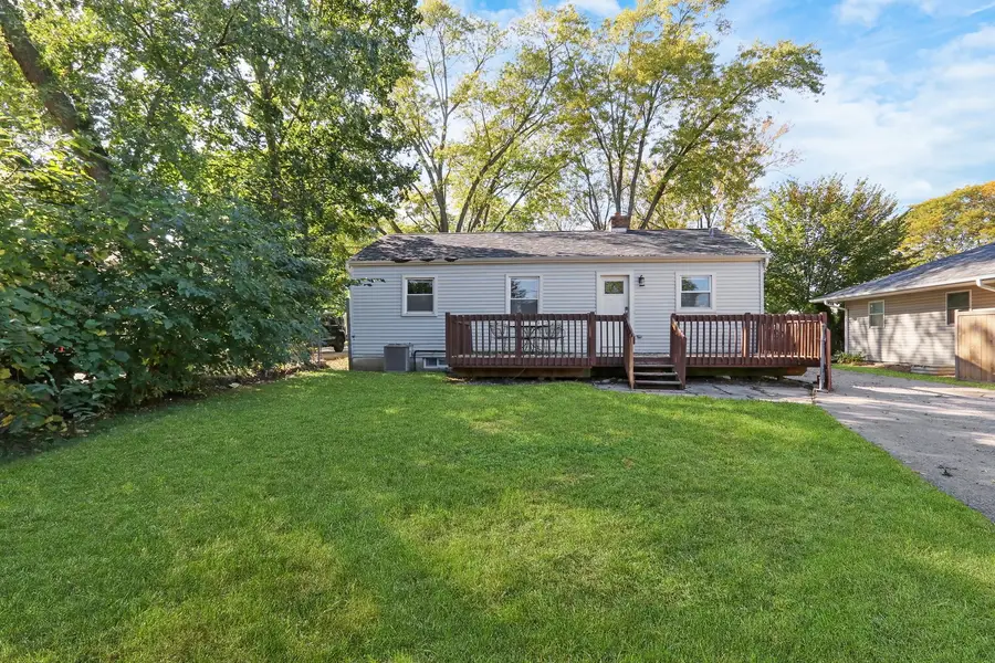 133 S Lincoln Avenue, Mundelein, IL 60060 - #2
