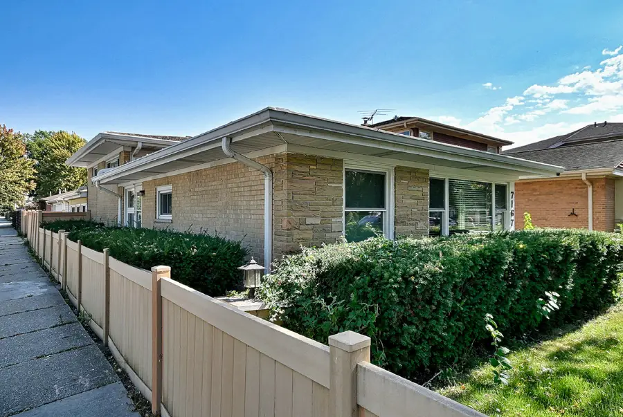 7167 N Ozanam Avenue, Chicago, IL 60631 - #2