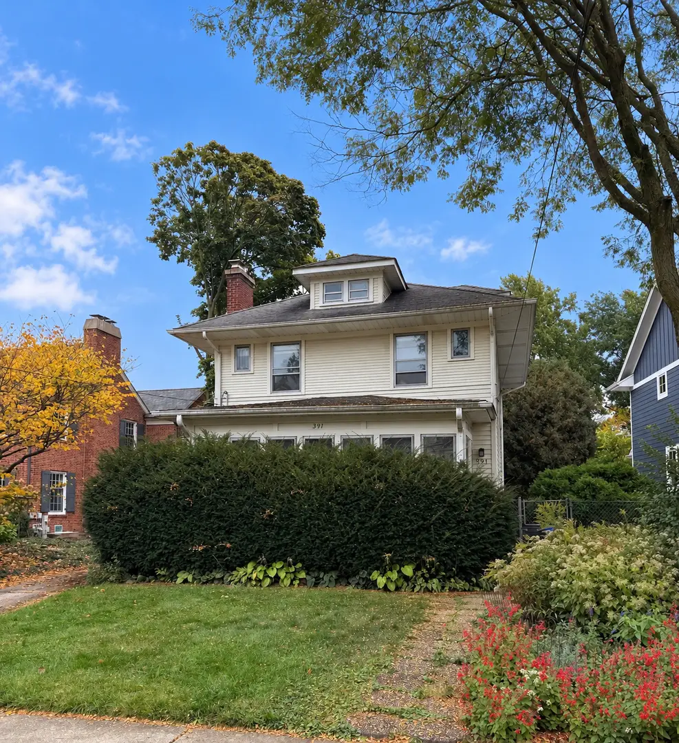 391 N Montclair Avenue, Glen Ellyn, IL 60137 - #1