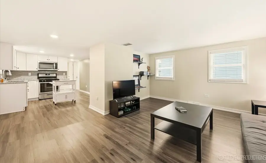 904 Kenilworth Place, Aurora, IL 60506 - #3
