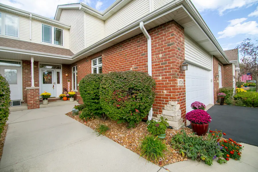 10726 Canterbury Drive, Mokena, IL 60448 - #2
