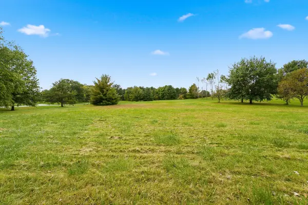 35152 S Hillview Drive, Wilmington, IL 60481