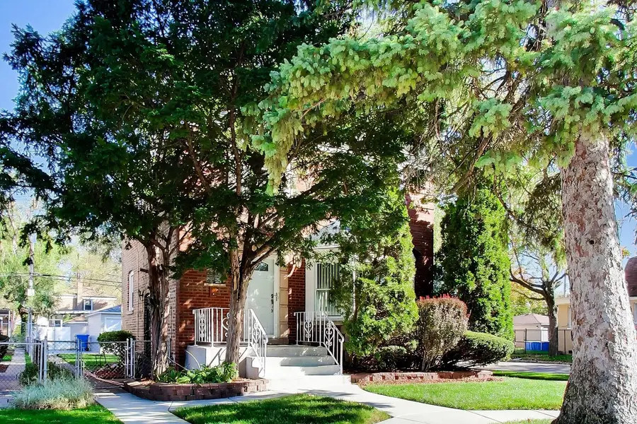 8857 S Cregier Avenue, Chicago, IL 60617 - #2