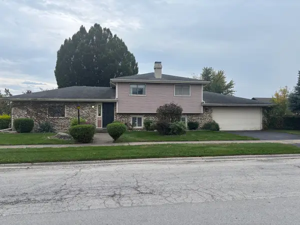 18506 Clyde Avenue, Lansing, IL 60438