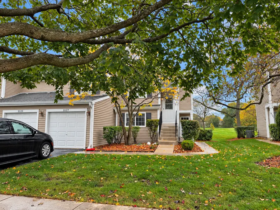2127 Southwind Circle, Schaumburg, IL 60194 - #2