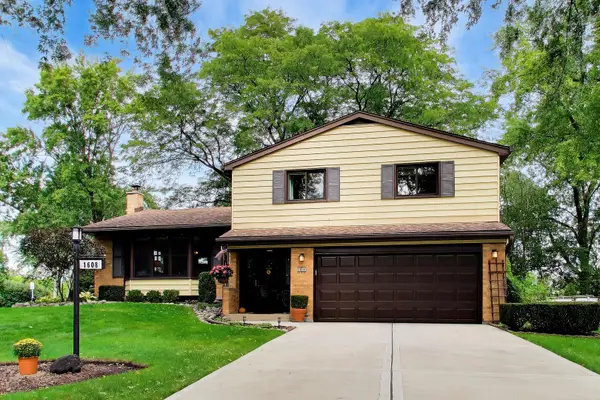 1608 E Jonquil Terrace, Arlington Heights, IL 60004