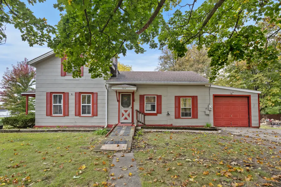 704 W Grant Highway, Marengo, IL 60152 - #3