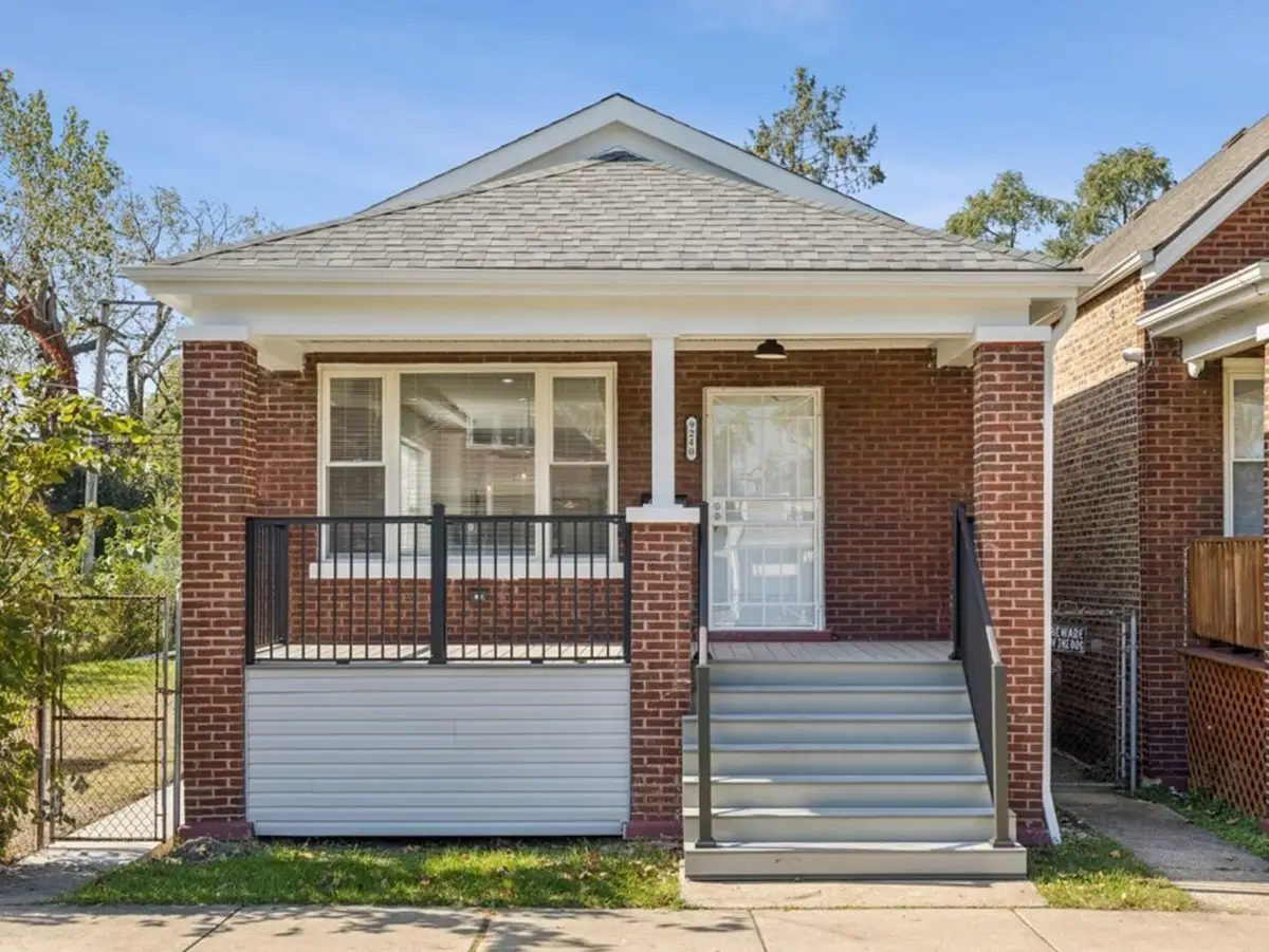 9240 S Greenwood Avenue, Chicago, IL 60619 - #1