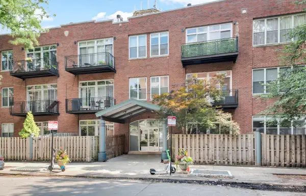 2333 W St. Paul Avenue #202, Chicago, IL 60647