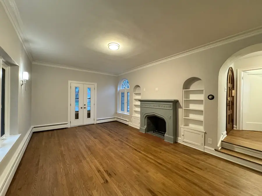 9412 S Hoyne Avenue, Chicago, IL 60643 - #3