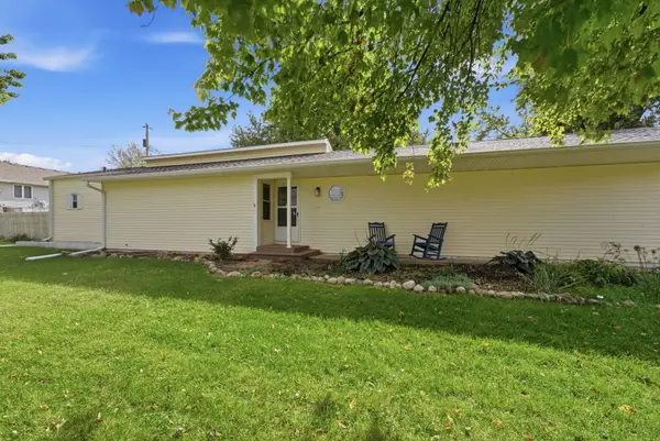 3775 29th Street, Bettendorf, IA 52722