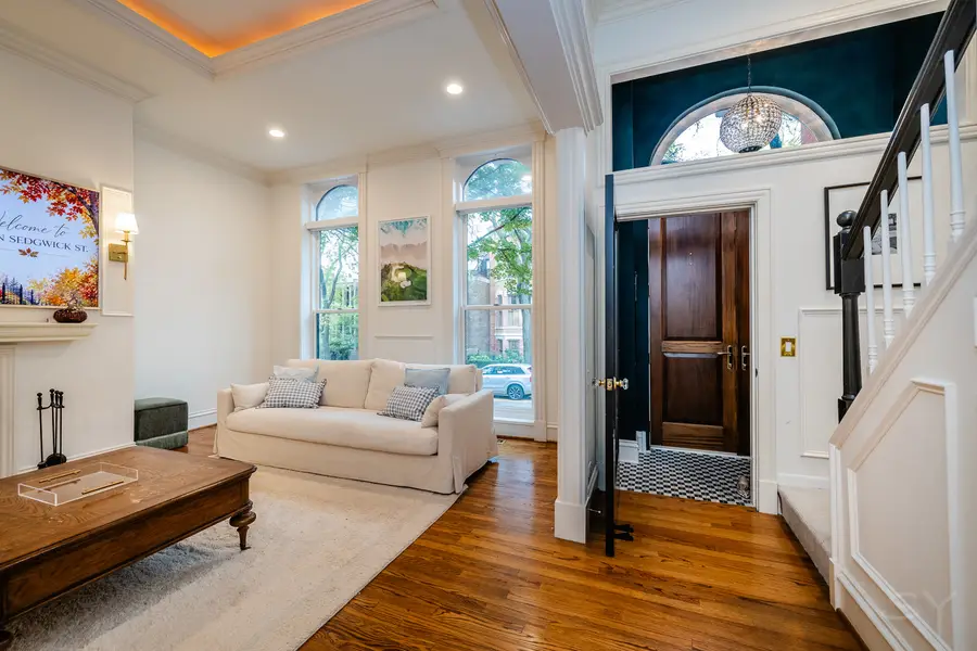 2143 N Sedgwick Street, Chicago, IL 60614 - #2
