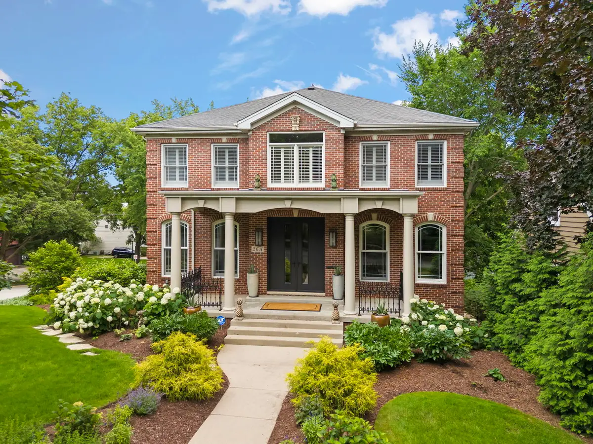 26 N Julian Street, Naperville, IL 60540 - #1