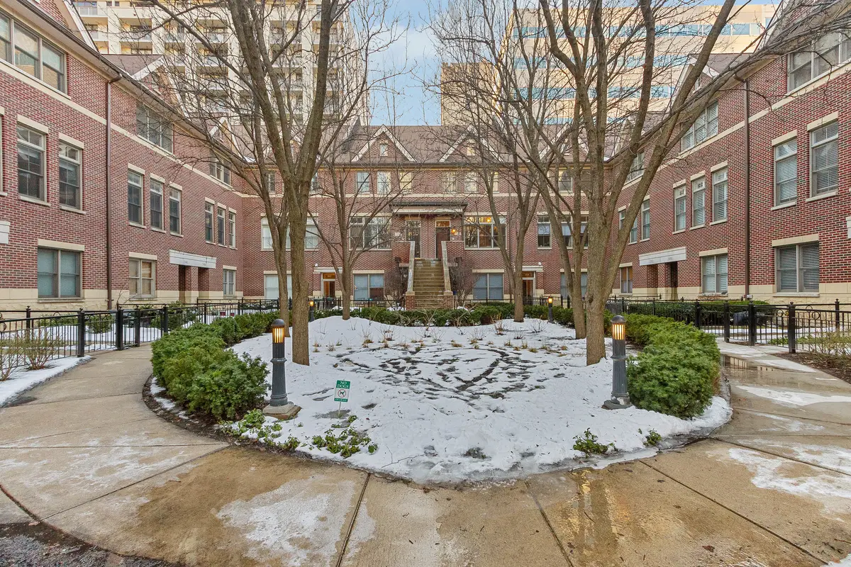 1942 S Prairie Street #2, Chicago, IL 60616 - #1