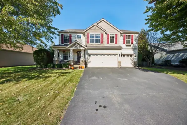 250 Sparrow Drive, Woodstock, IL 60098