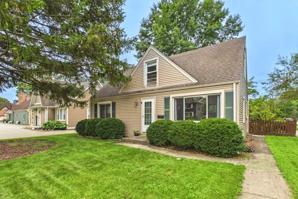 520 N Eastwood Avenue, Mount Prospect, IL 60056