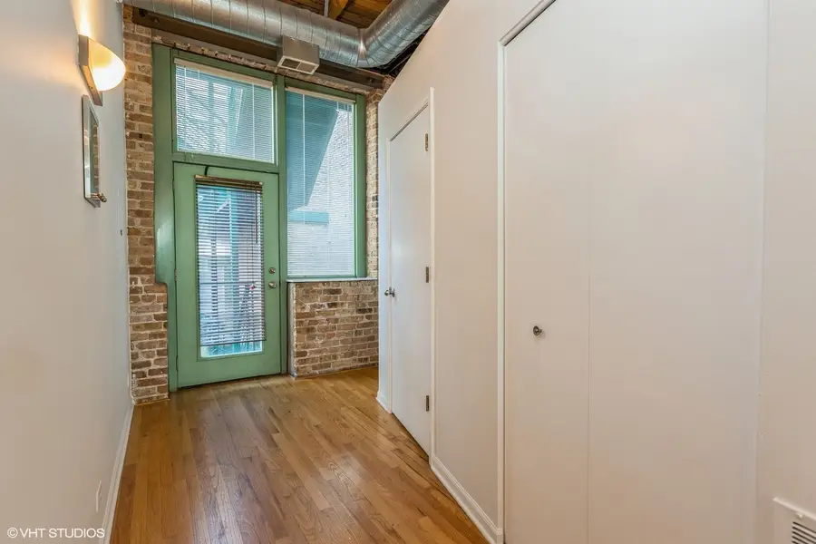 1701 N Damen Avenue #204, Chicago, IL 60647 - #2