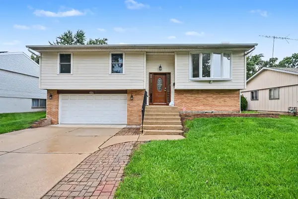 614 Oriole Drive, Streamwood, IL 60107
