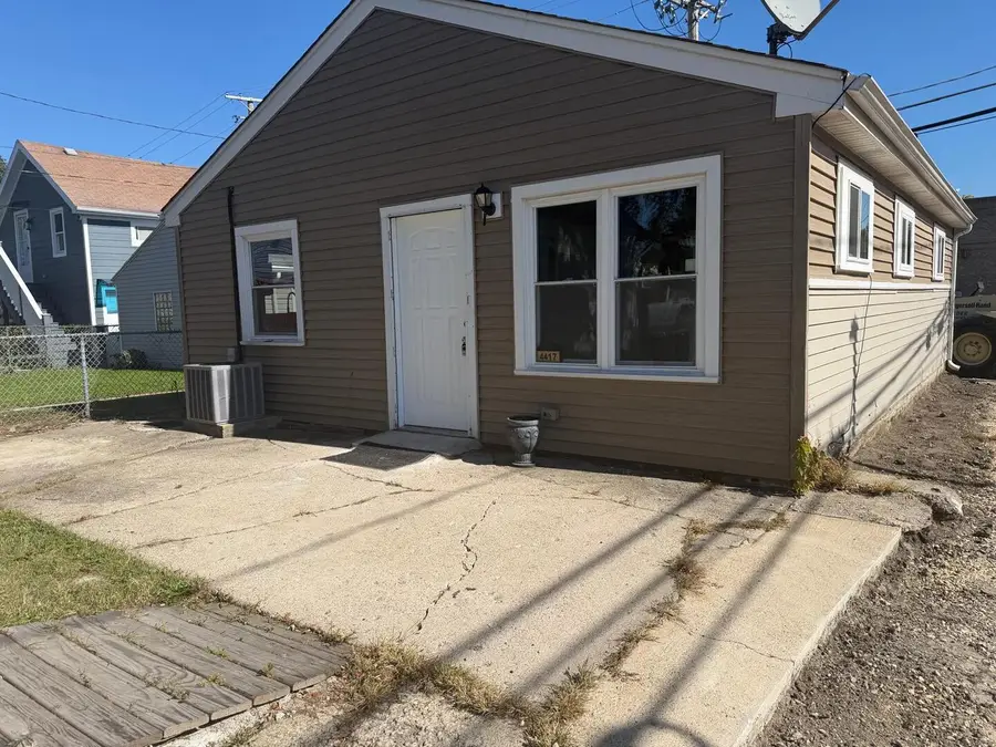 4417 N Nagle Avenue, Harwood Heights, IL 60706 - #2