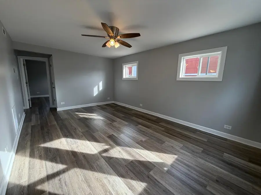 4417 N Nagle Avenue, Harwood Heights, IL 60706 - #3