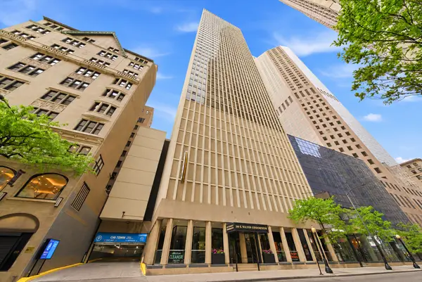 100 E Walton Street #42B, Chicago, IL 60611