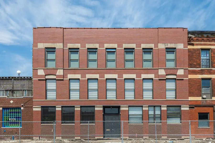 2120 W Grand Avenue, Chicago, IL 60612 - #2